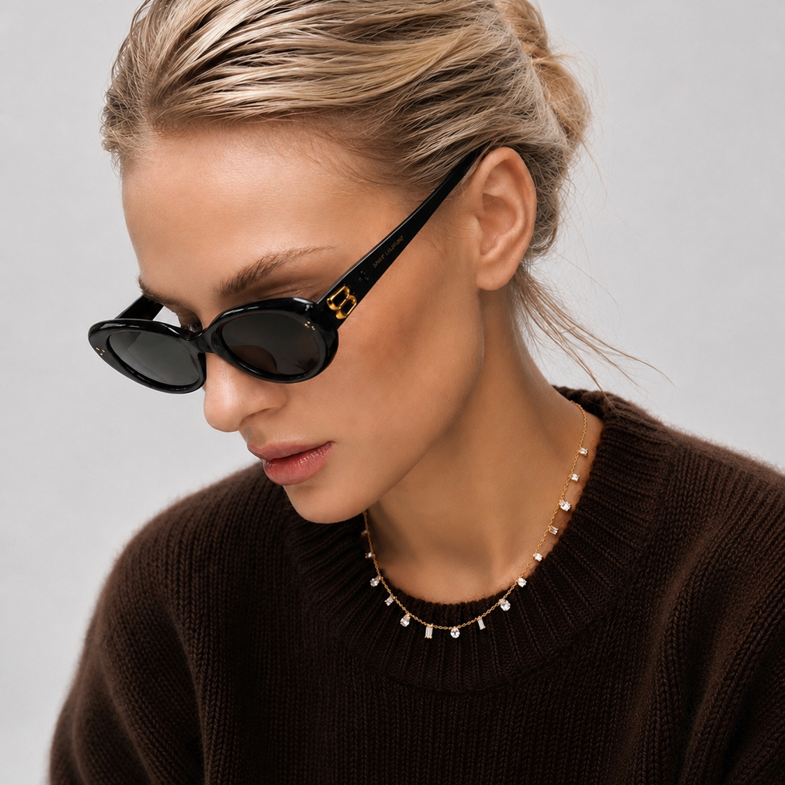 Irregular Cuts Necklace - White